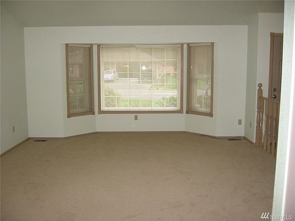 4th image of 6022 Miner Dr SW
