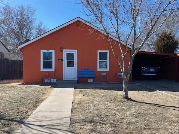 607 Pennsylvania Ave, Garden City, KS 67846