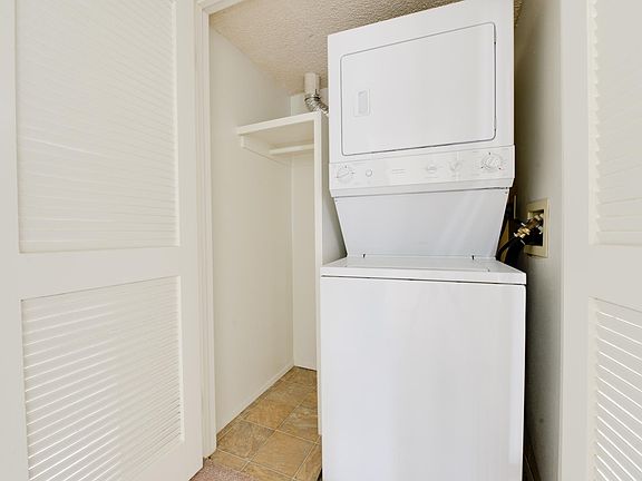 4th image of 9959 Rio San Diego Dr APT 86
