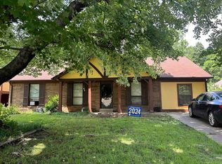 2946 Meadowfair Rd, Memphis, TN 38118