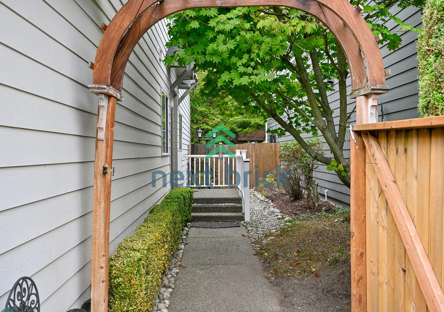 4 Beds, 2.5 Baths | Spacious 2,460 Sq. Ft. Sammamish Home in a Top-Tier School District with Park... — Photo 2