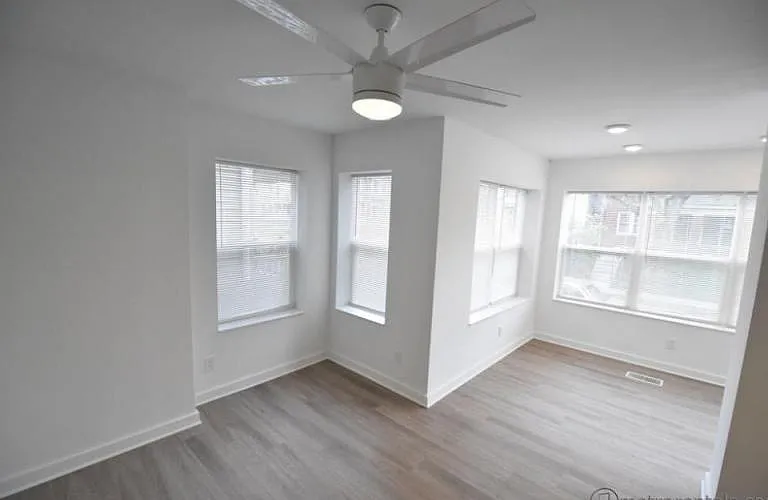 1400 Hamlet St — Photo 5