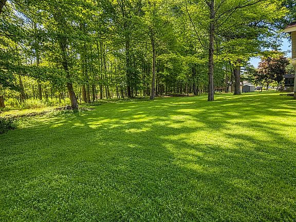 2nd image of 449 Maple Ln