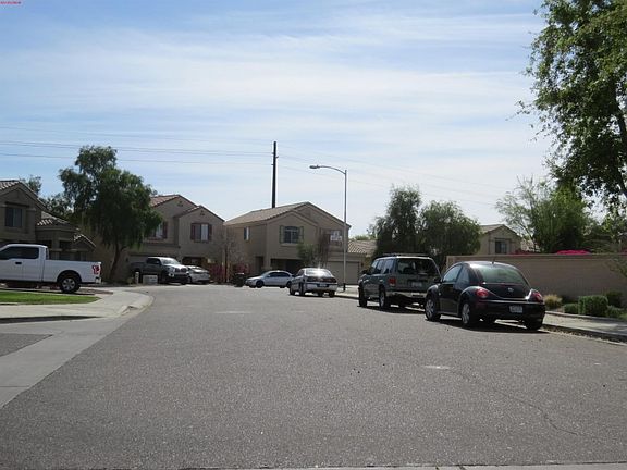 4th image of 10732 W Taft St