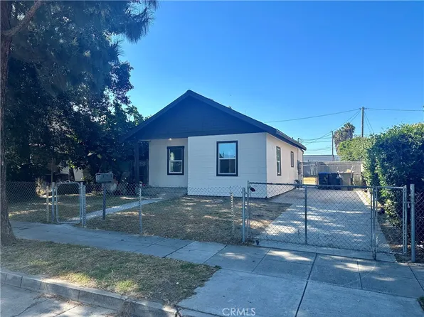 905 E Pine St, Santa Ana, CA 92701