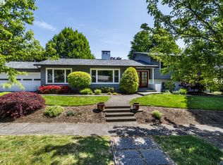 1840 SW Warwick Ave, Portland, OR 97225