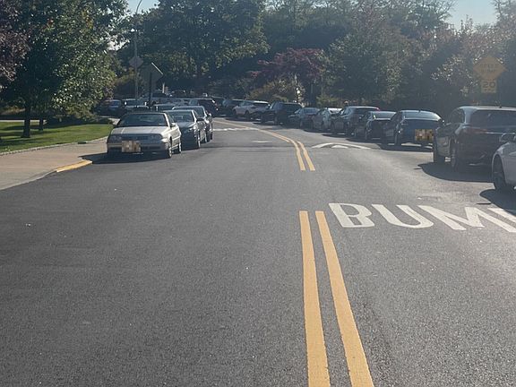 4th image of 5800 Arlington Ave
