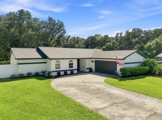 7233 Woodbrook Dr, Tampa, FL 33625