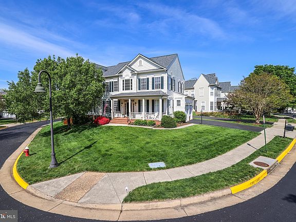 2nd image of 40420 Milford Dr
