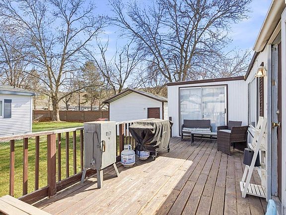 2nd image of 6309 Desert View Dr