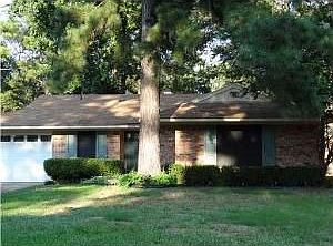 1st image of 2620 Beaverwood Cir