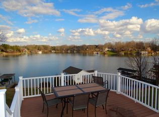 304 Harbor Village Way, Moneta, VA 24121