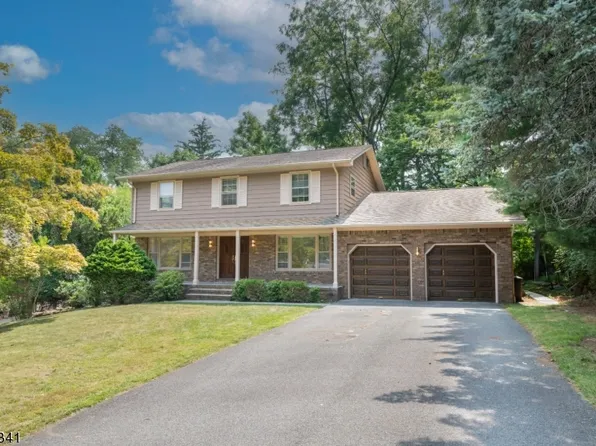 20 Whitewood Dr, Parsippany-Troy Hills Twp., NJ 07950
