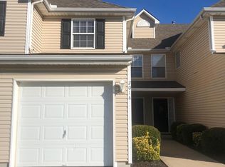 2014 Hickoryleaf Ln, Raymore, MO 64083