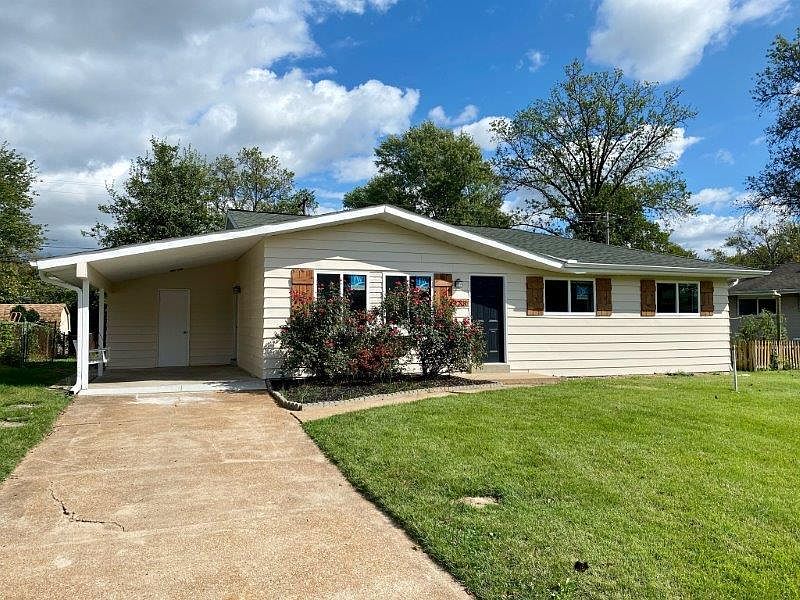 1st image of 2718 Beloit Dr