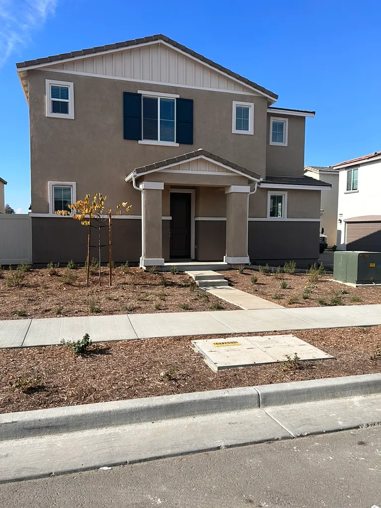 Photo 2 of 14 - 2071 Bergamot St - Redlands, CA Building Photo - 2071 Bergamot St