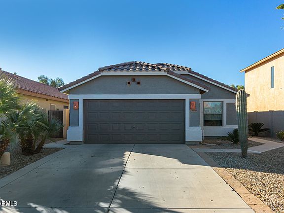 2nd image of 44549 W Yucca Ln