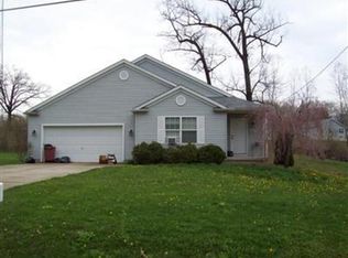 6640 Crescent Ln, Kent, OH 44240