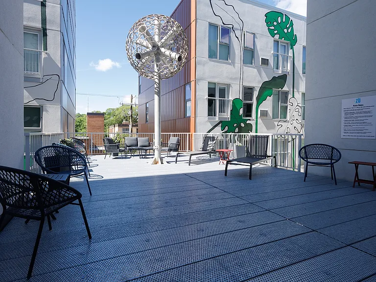 445 Wardlaw Ave — Photo 27
