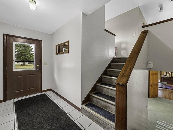 3rd image of 2245 Merkel Ave
