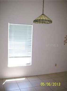 5th image of 213 Hill St