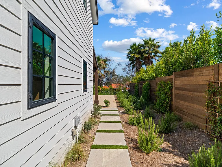6190 Rancho Diegueno Rd — Photo 28