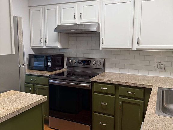 3rd image of 14211 E Hawaii Cir Unit A