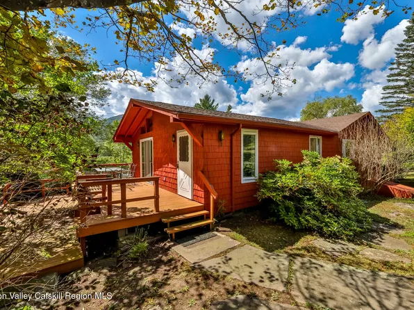 2070 Route 23c, East Jewett, NY 12424