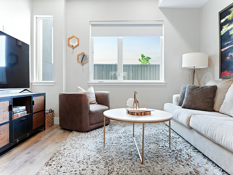 3830 N Jason St #6 — Photo 24
