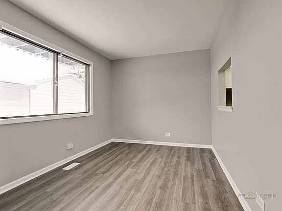 4th image of 839 Gladstone Dr