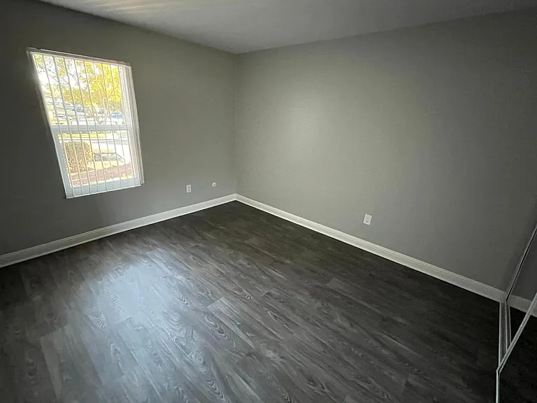 Maya Linda Apartments — Photo 51