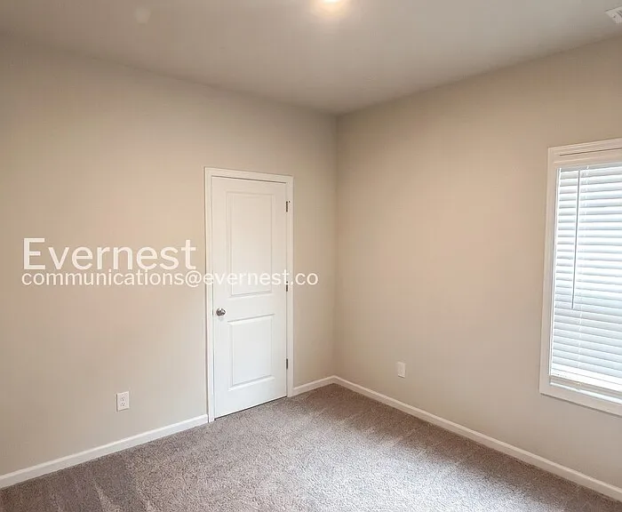 104 Culver St — Photo 10