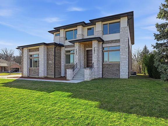 2nd image of 15966 S Crystal Creek Dr
