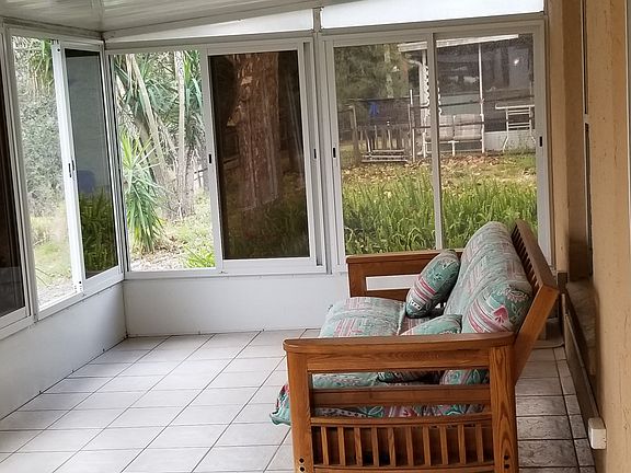 10 x 23 Lanai 