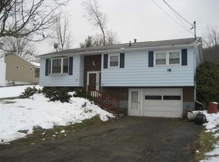 709 Zeggert Rd, Endicott, NY 13760