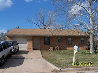 1219 Sweetbriar Dr, Tecumseh, OK 74873
