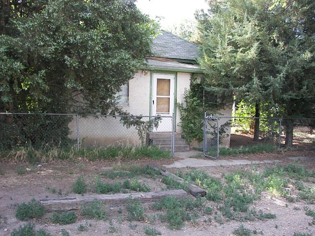 1st image of 101 N Beaty Ave