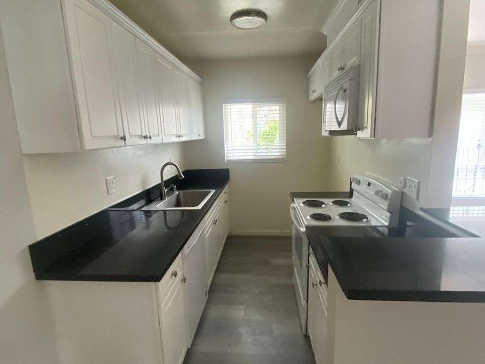 1st image of 18618 Clark St APT 13