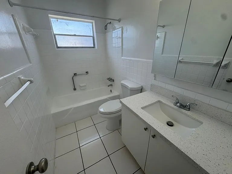 3501 Tyler St Hollywood, FL 33021 — Photo 8
