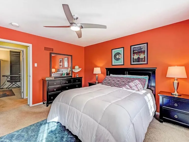 1210 Clarkson Ct #1210 — Photo 14