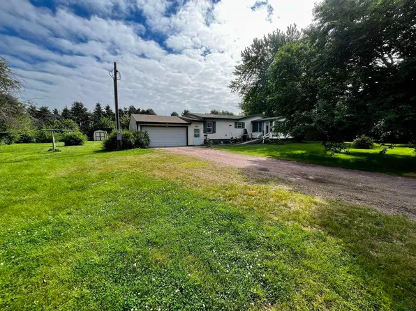 1411 E Main St, Elk Point, SD 57025