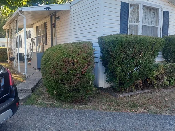 1263 Los Angeles Blvd NW, North Canton, OH 44720