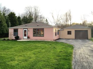 1033 S Bluemound Dr, Appleton, WI 54914