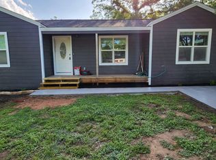 710 N Pierce St, Burnet, TX 78611
