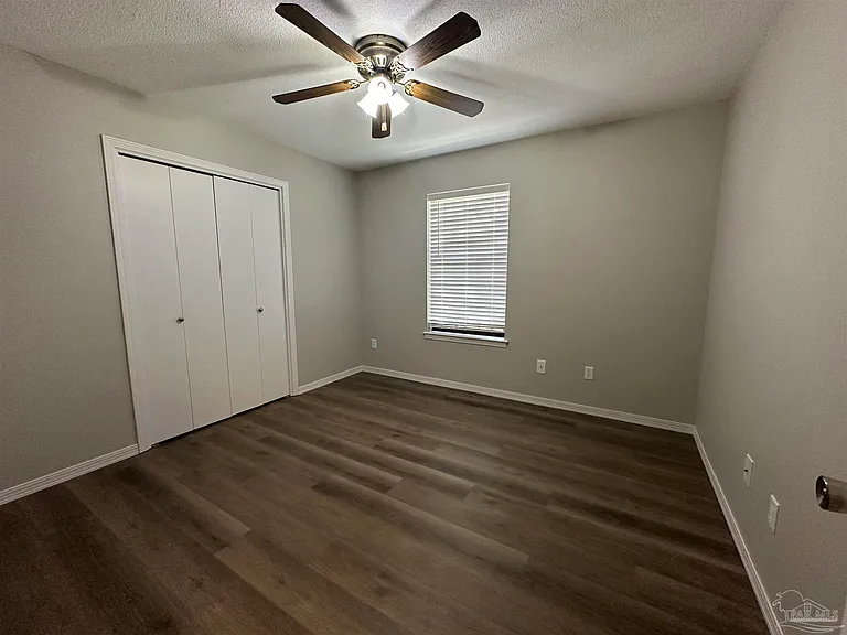 10150 Candlestick Ln — Photo 12