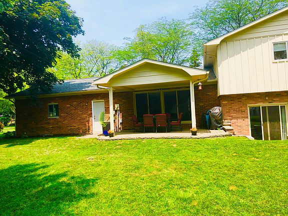 2nd image of 4251 Hilray Dr
