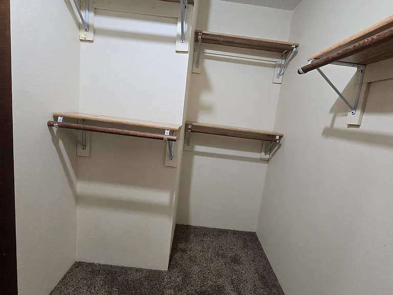 2100 Grand Ave — Photo 9