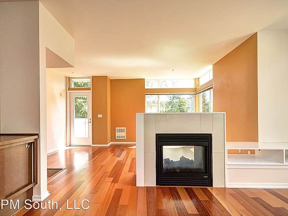 5th image of 15240 NE 81st Way Unit 107
