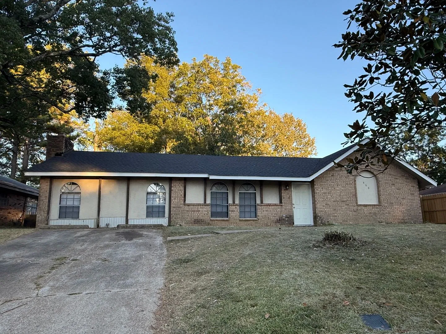Completely Renovated 4-Bedroom Home | Spacious Living in the 39209 Area — Photo 1