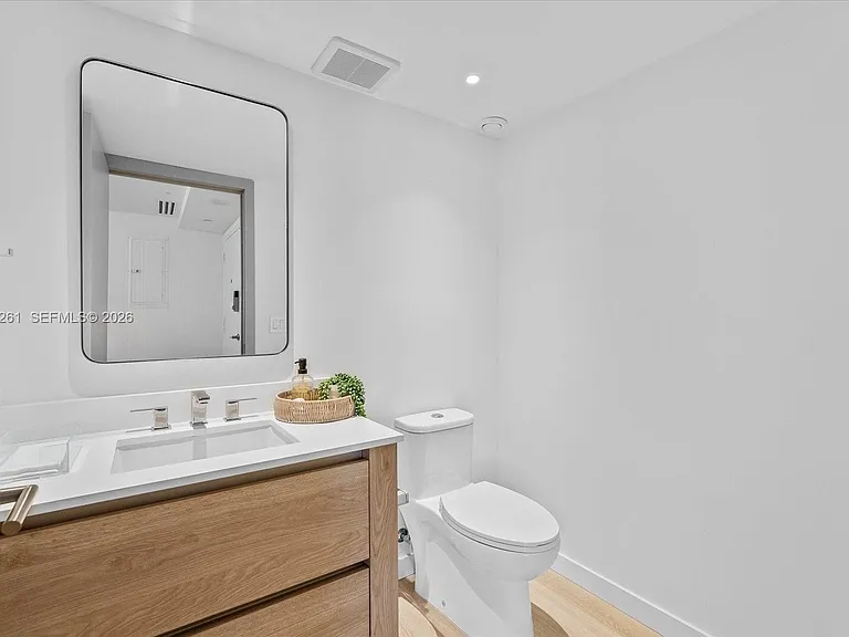 199 Ocean Lane Dr #1001 — Photo 28